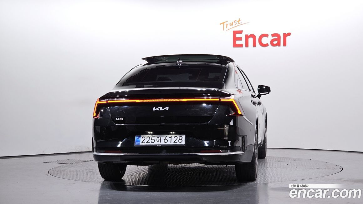 Kia K8 2.5 Gasoline 2WD, 2025