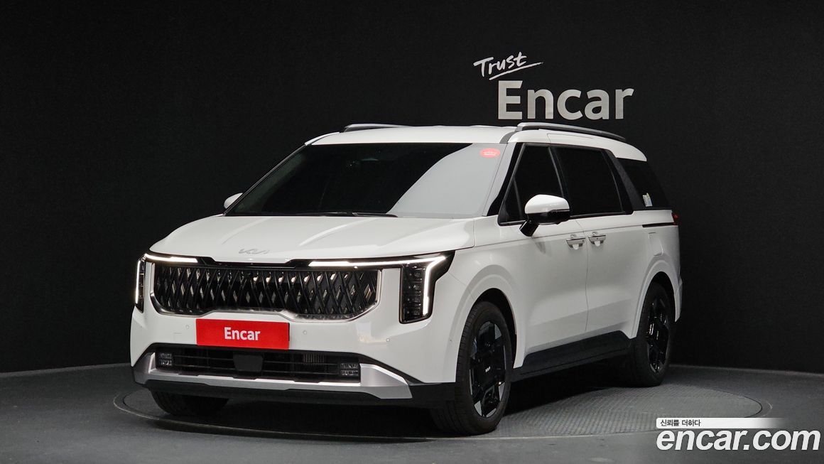 Kia Carnival 9-Seater Prestige, 2025