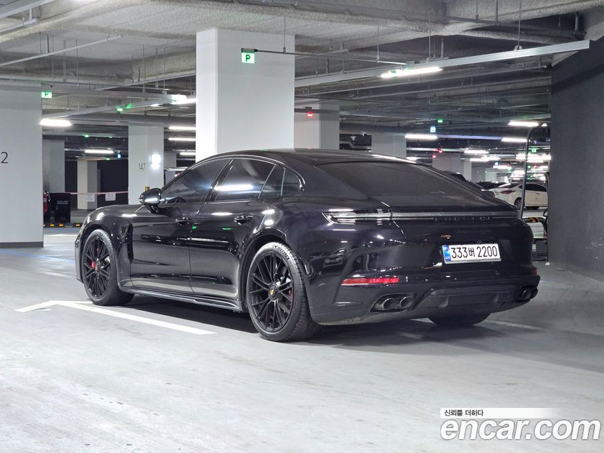 Porsche Panamera 4.0 GTS, 2025