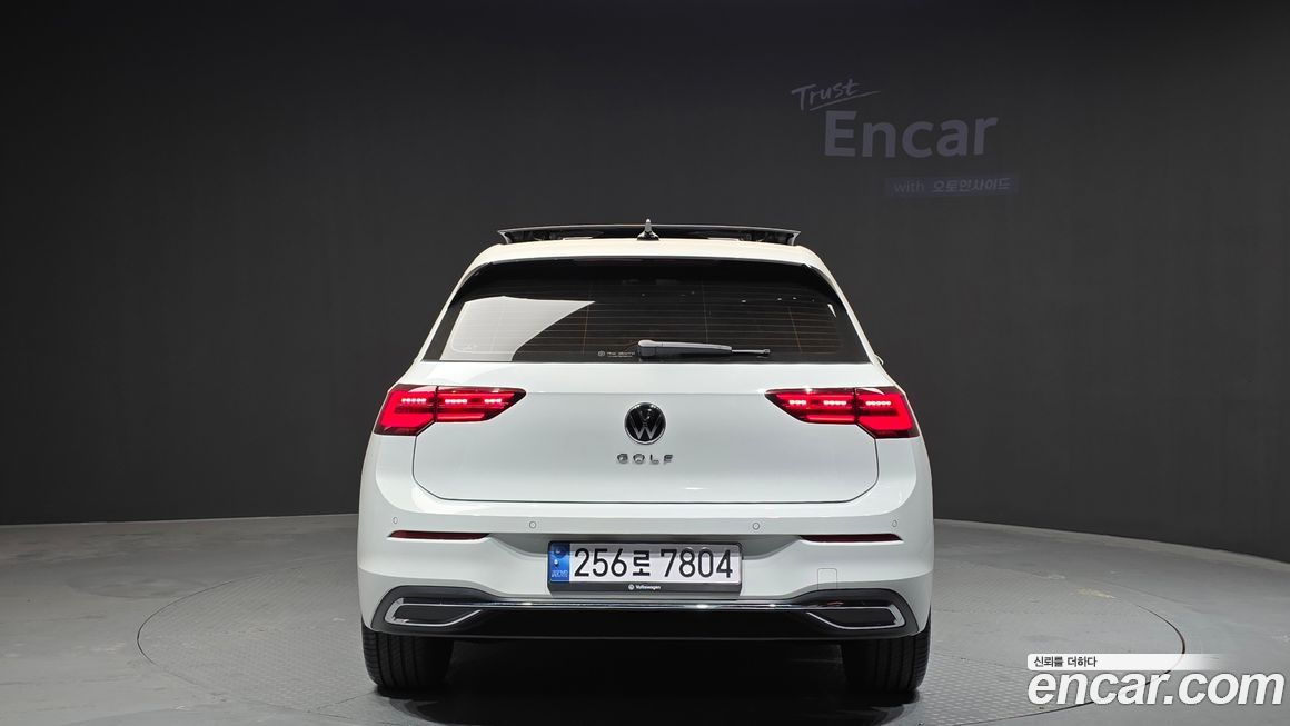 Volkswagen Golf 2.0 TDI Prestige, 2024