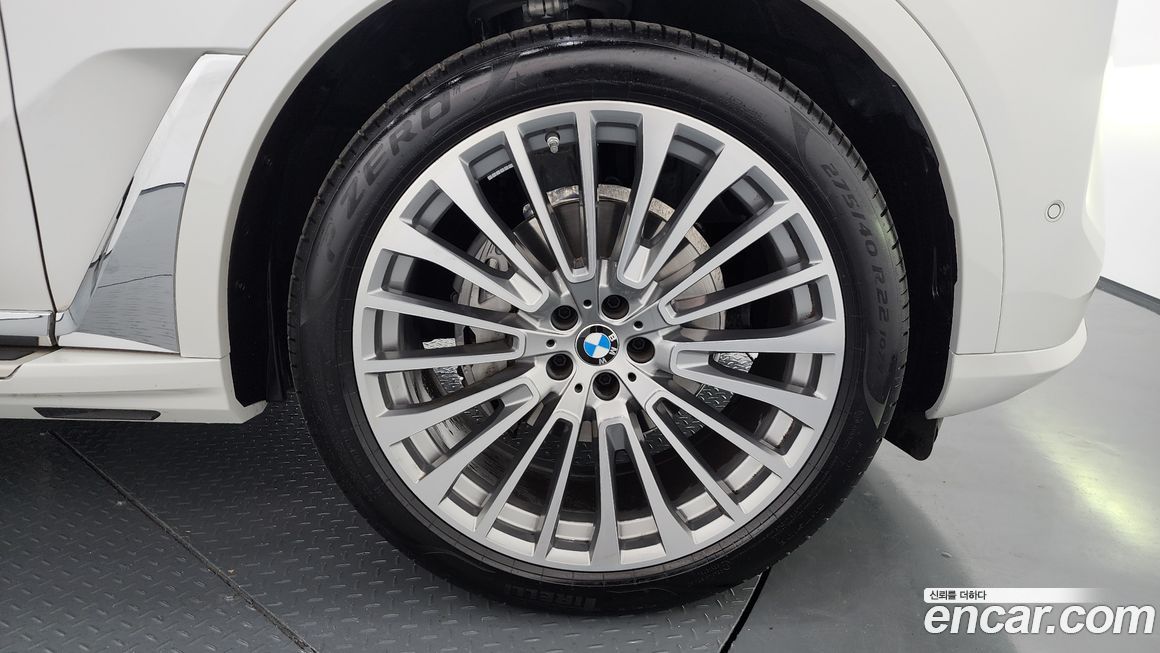 BMW X7 xDrive 40i Design Pure Excellence 7-Seater, 2024