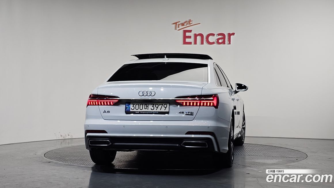 Audi A6 45 TFSI Quattro Premium, 2023