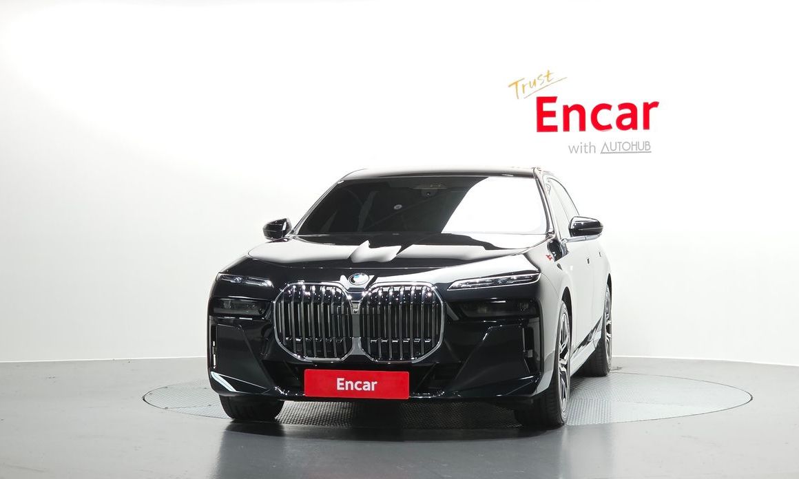 BMW 7-Series 740i xDrive M Sport Limited, 2025