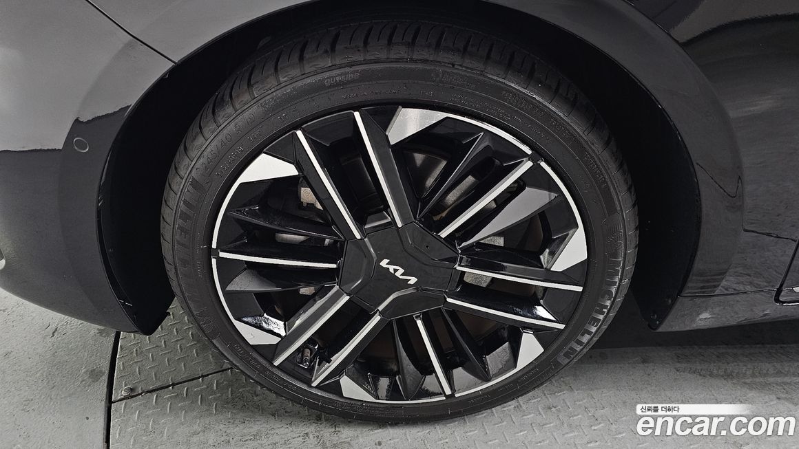 Kia K8 2.5 Gasoline 2WD, 2025