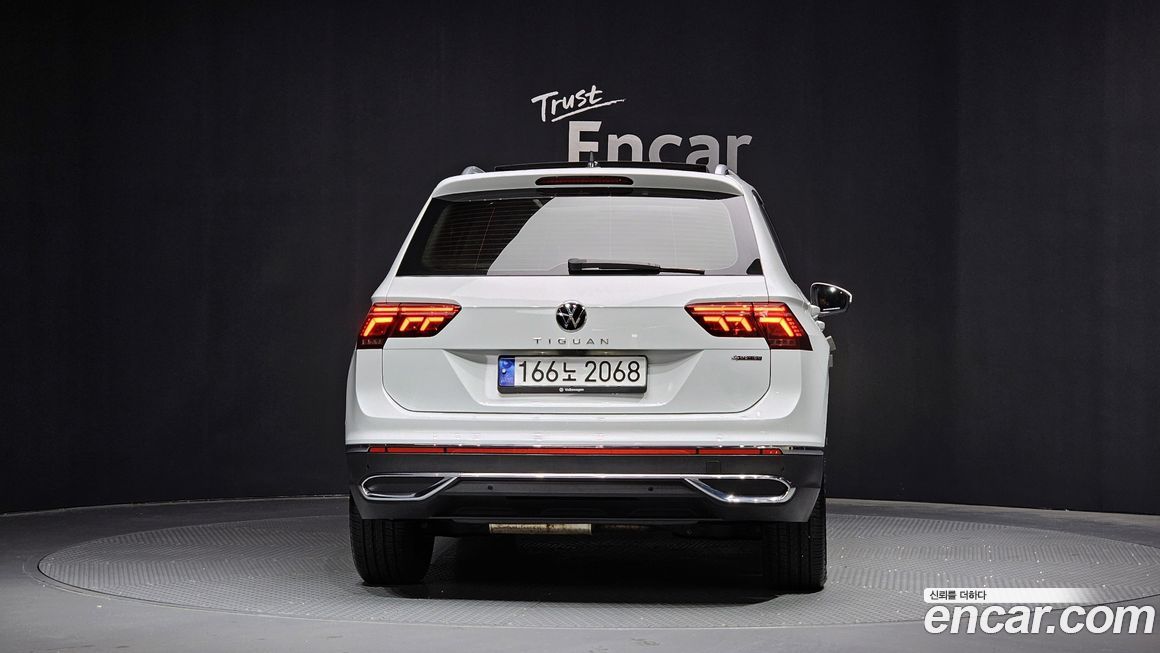 Volkswagen Tiguan 2.0 TDI 4Motion Prestige, 2023