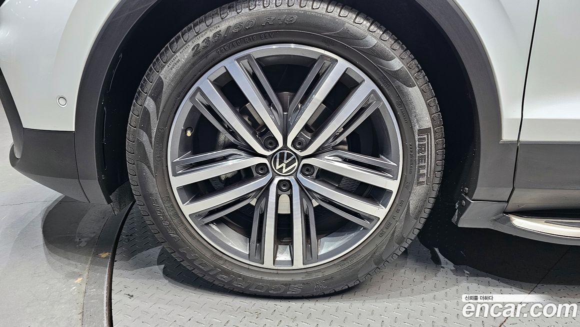 Volkswagen Tiguan 2.0 TDI Prestige, 2022