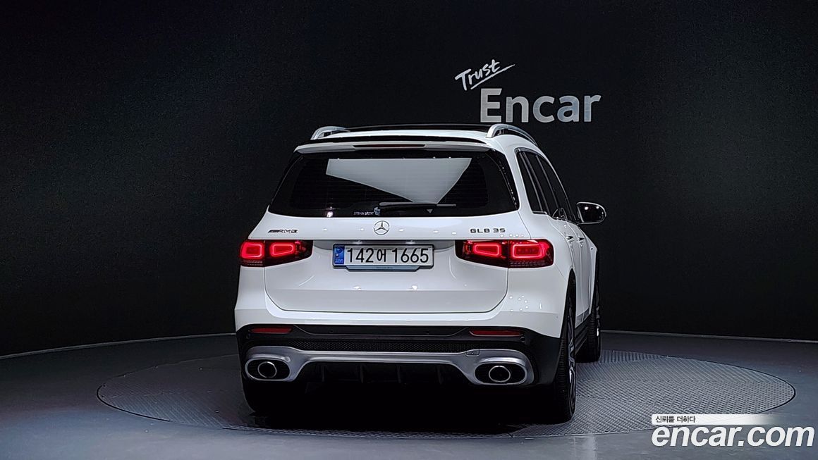 Mercedes-Benz GLB-Class AMG GLB35 4MATIC, 2023