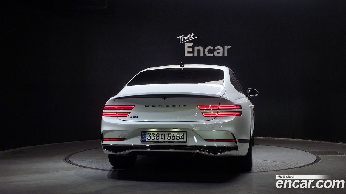 Genesis G80 Gasoline 2.5 Turbo 2WD, 2025