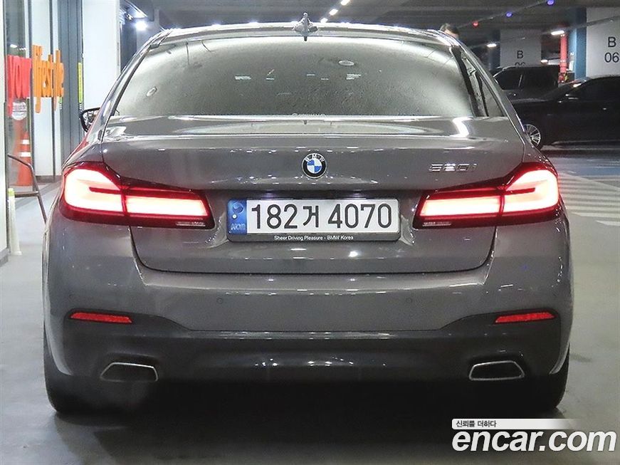 BMW 5-Series 520i M Sport, 2022