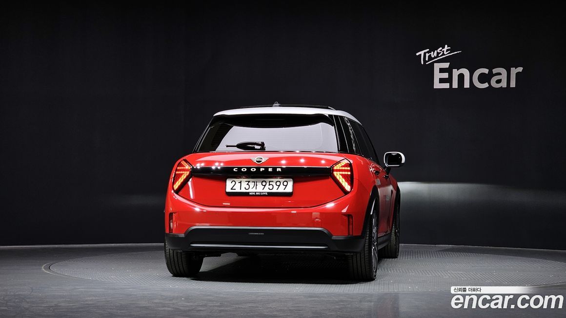 Mini Cooper 5Door Classic, 2025