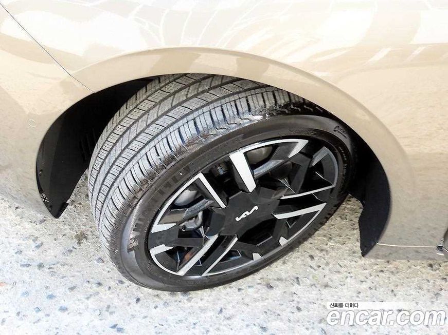 Kia K8 2.5 Gasoline 2WD, 2025