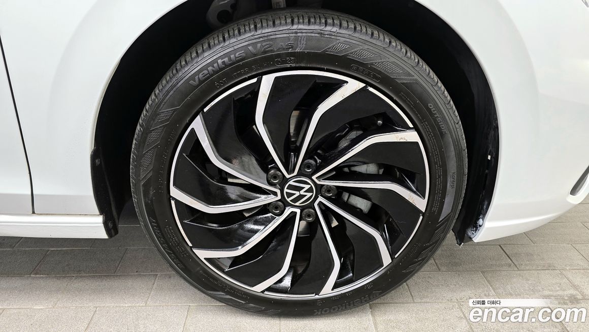 Volkswagen Golf 2.0 TDI Prestige, 2022