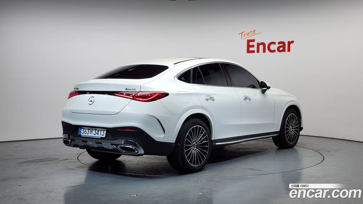 Mercedes-Benz GLC-Class GLC300 4MATIC Coupe, 2025