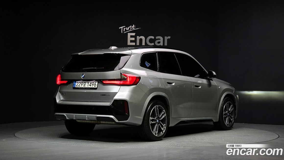 BMW X1 sDrive 20i M Sport, 2023