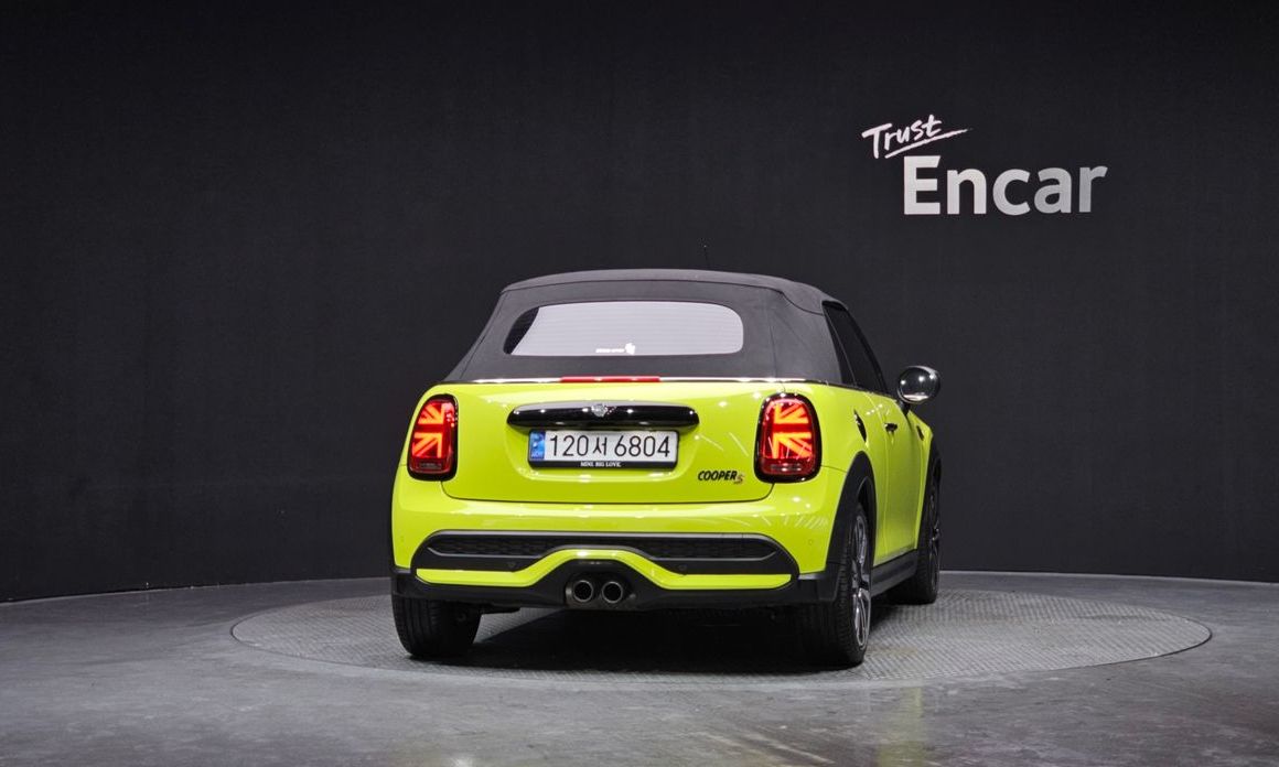 Mini Cooper Convertible Classic, 2024