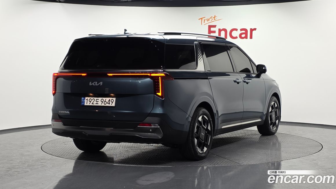 Kia Carnival 9-Seater Noblesse, 2025