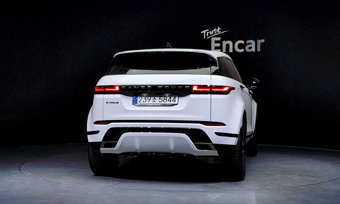 Land Rover Range Rover Evoque P250 Dynamic SE, 2024