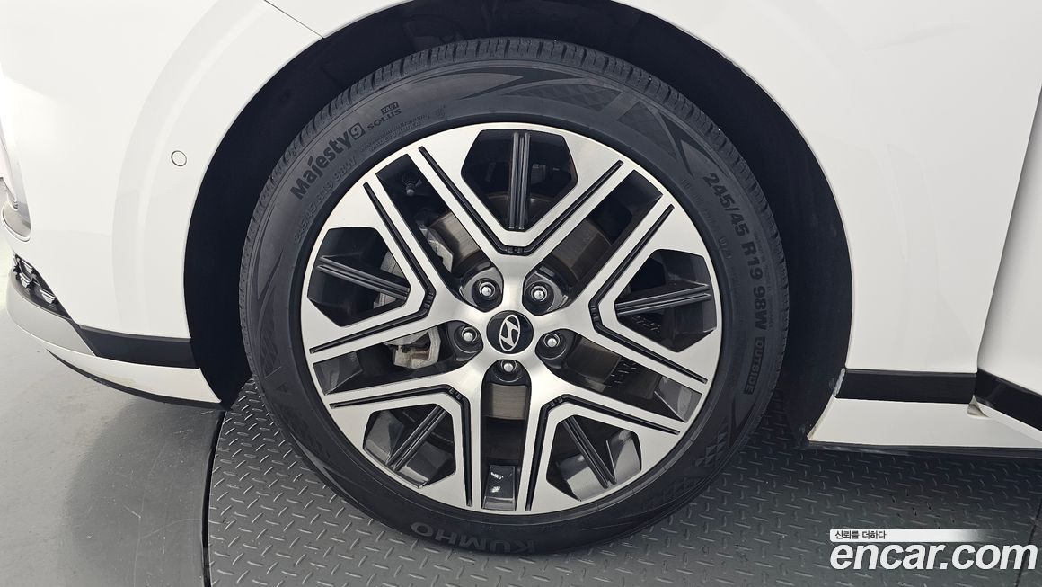 Hyundai Grandeur 2,5 Gasoline 2WD, 2023