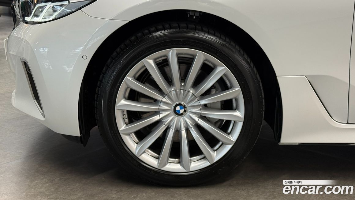 BMW Gran Turismo 630i xDrive Luxury, 2024