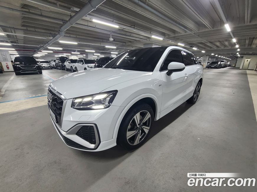 Audi Q2 35 TDI Premium, 2023