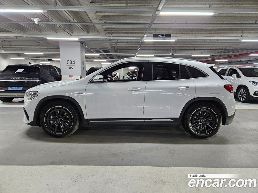 Mercedes-Benz GLA-Class GLA45 AMG 4MATIC+, 2023