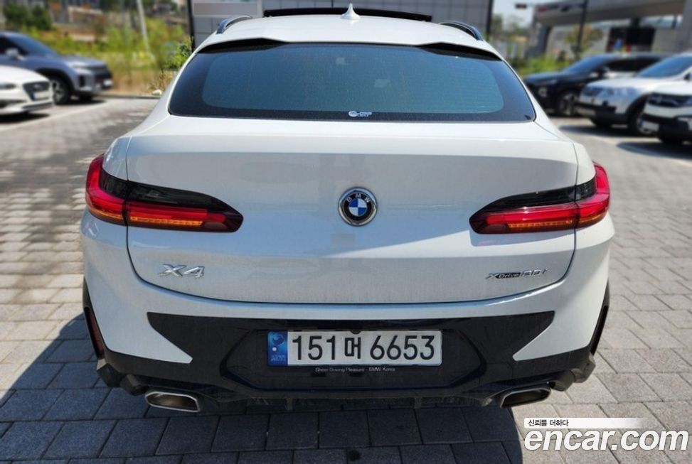 BMW X4 xDrive20i M Sport, 2023
