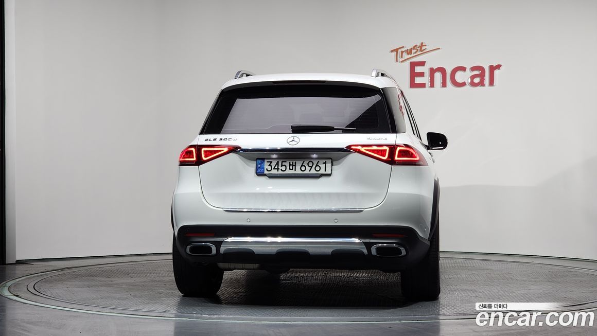 Mercedes-Benz GLE-Class GLE300d 4MATIC, 2022