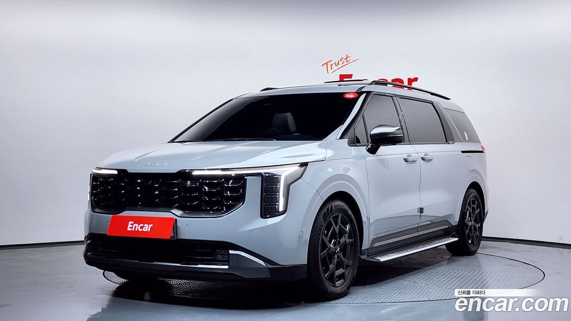 Kia Carnival 7-Seater Gravity, 2025