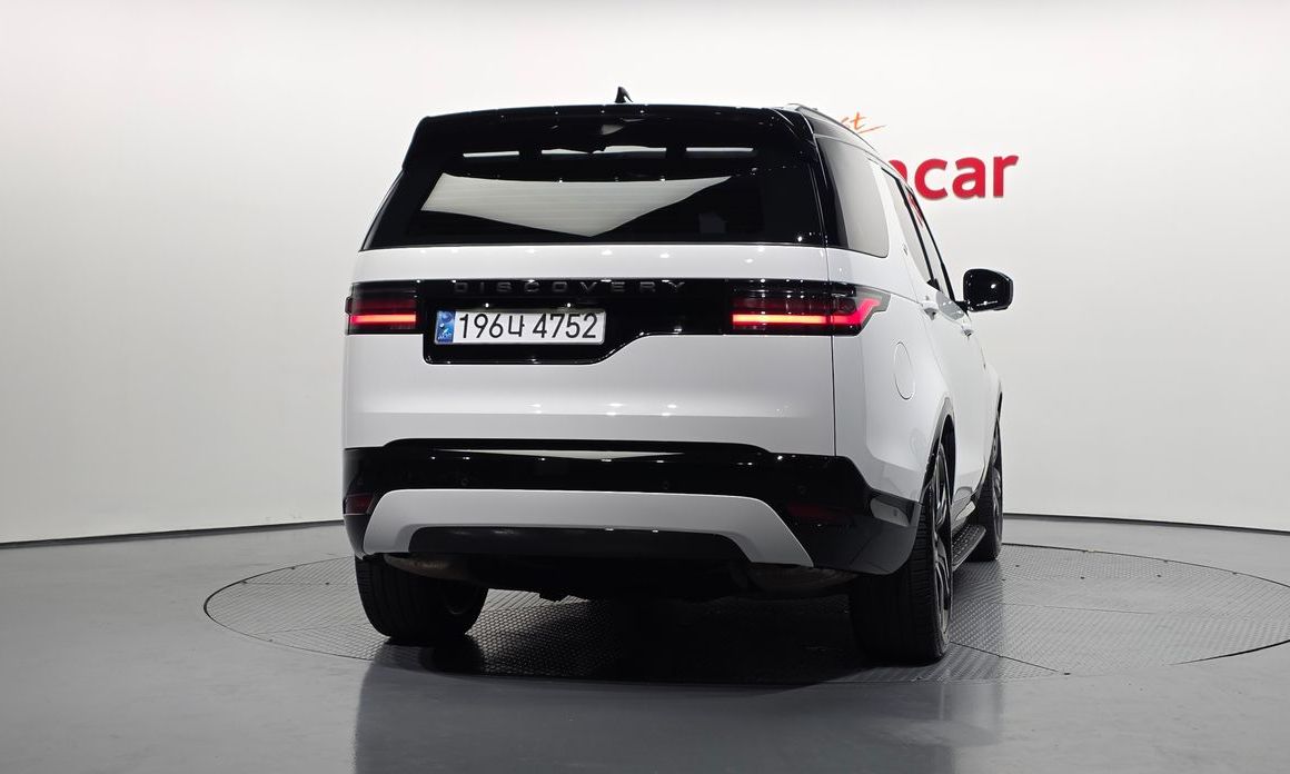 Land Rover Discovery P360 Dynamic HSE, 2024