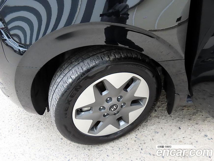 Hyundai Staria Tourer 9-Seater, 2025