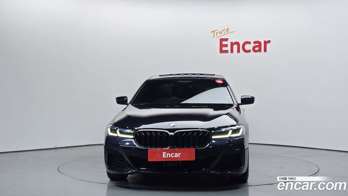 BMW 5-Series 530i M Sport Package, 2023