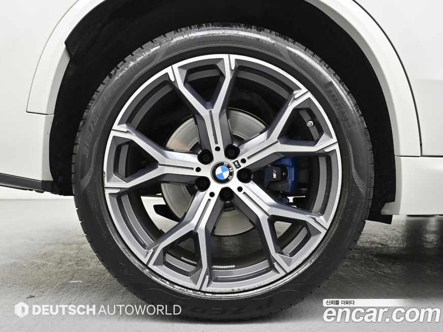 BMW X5 xDrive 40i M Sport, 2024