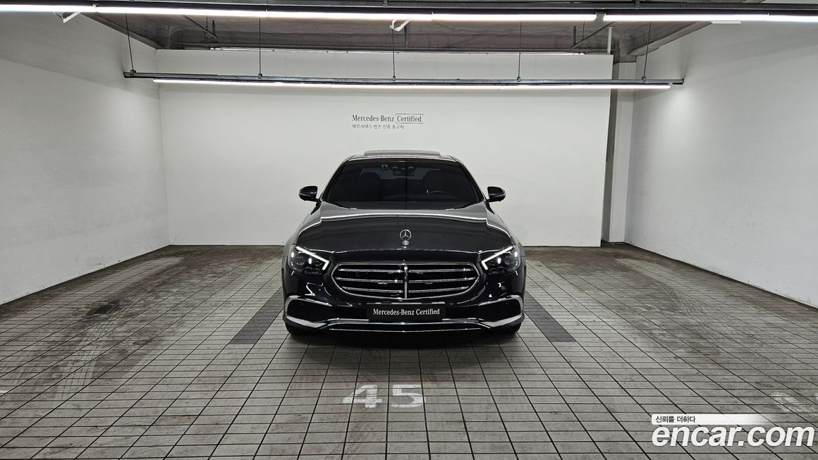 Mercedes-Benz E-Class E350 4MATIC Exclusive, 2023