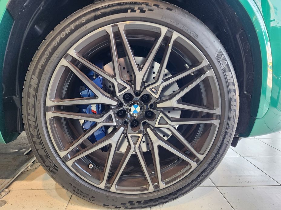 BMW X5M 4.4 Competition, 2025