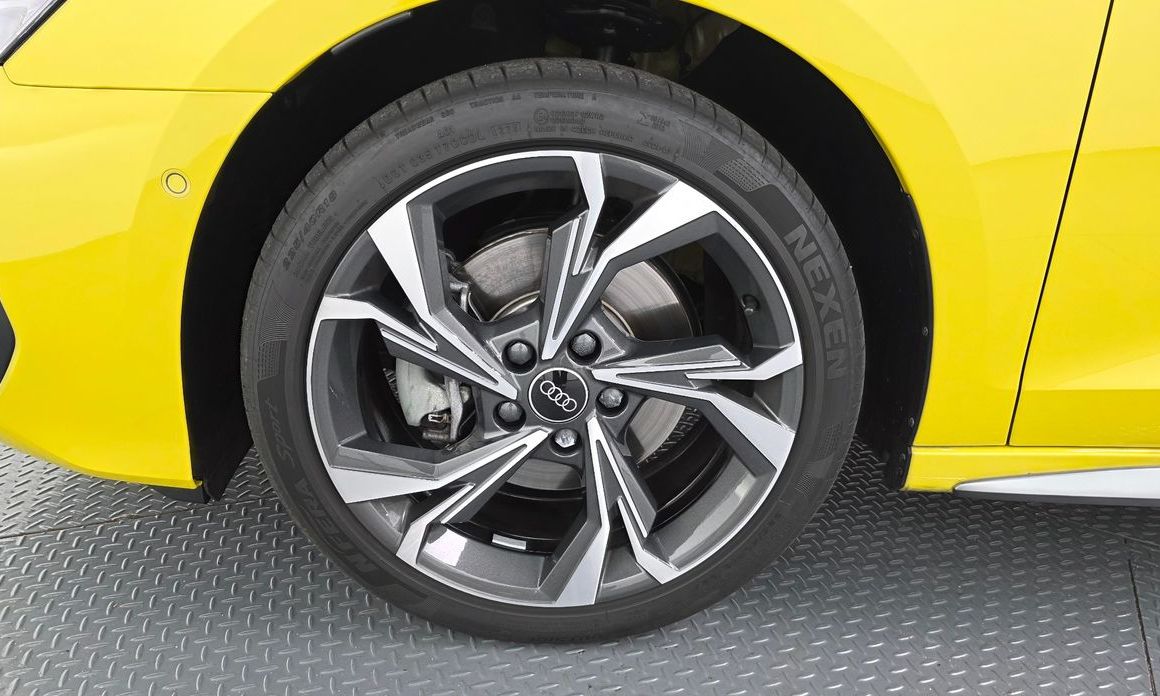 Audi A3 40 TFSI Premium, 2025