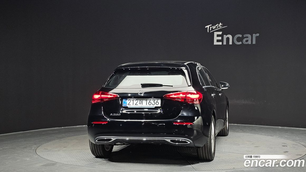 Mercedes-Benz A-Class A220 Hatchback, 2025
