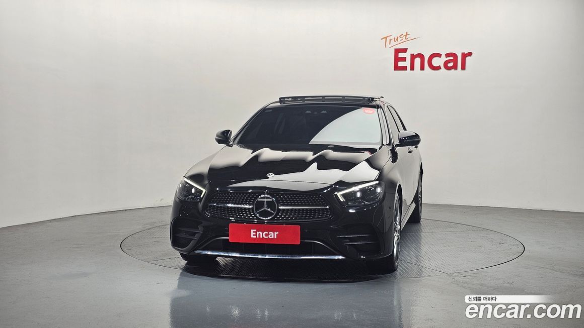 Mercedes-Benz E-Class E350 4MATIC AMG Line, 2022