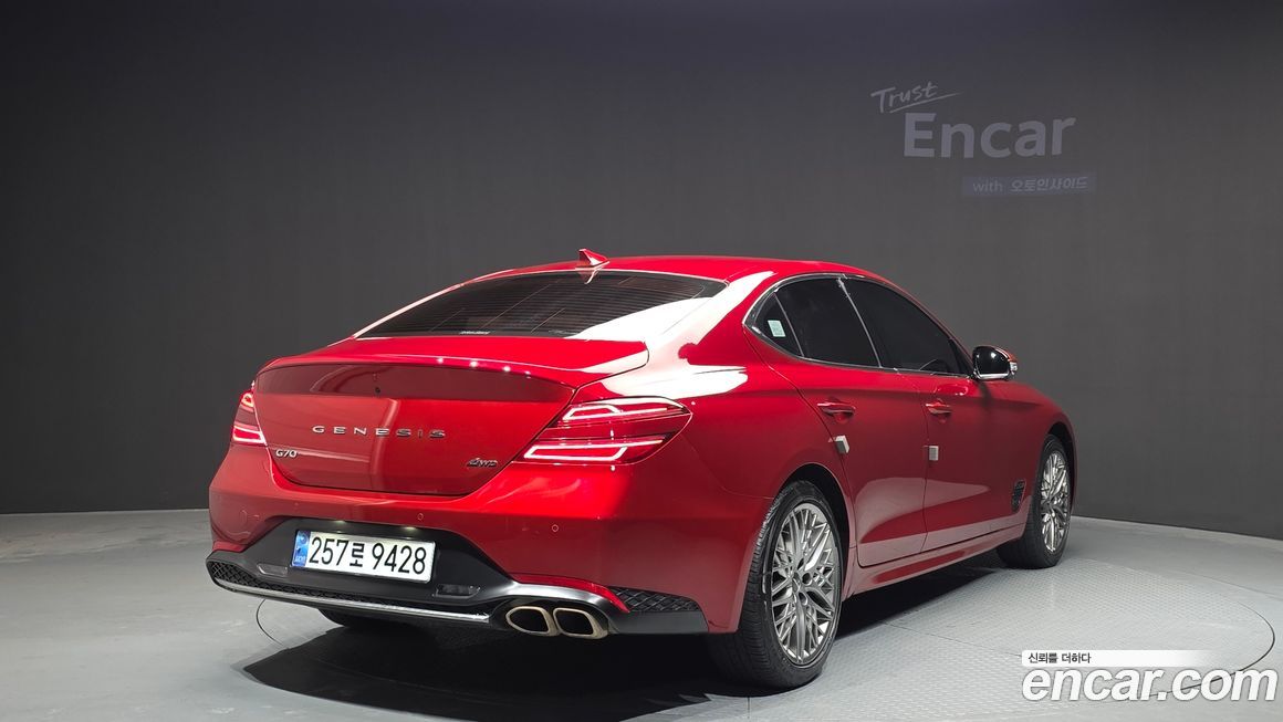 Genesis G70 Gasoline 2.0T 4WD, 2022