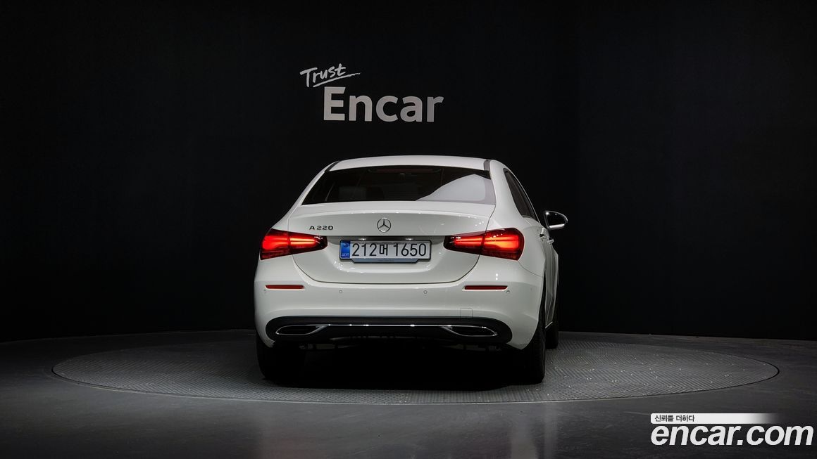 Mercedes-Benz A-Class A220 Sedan, 2025