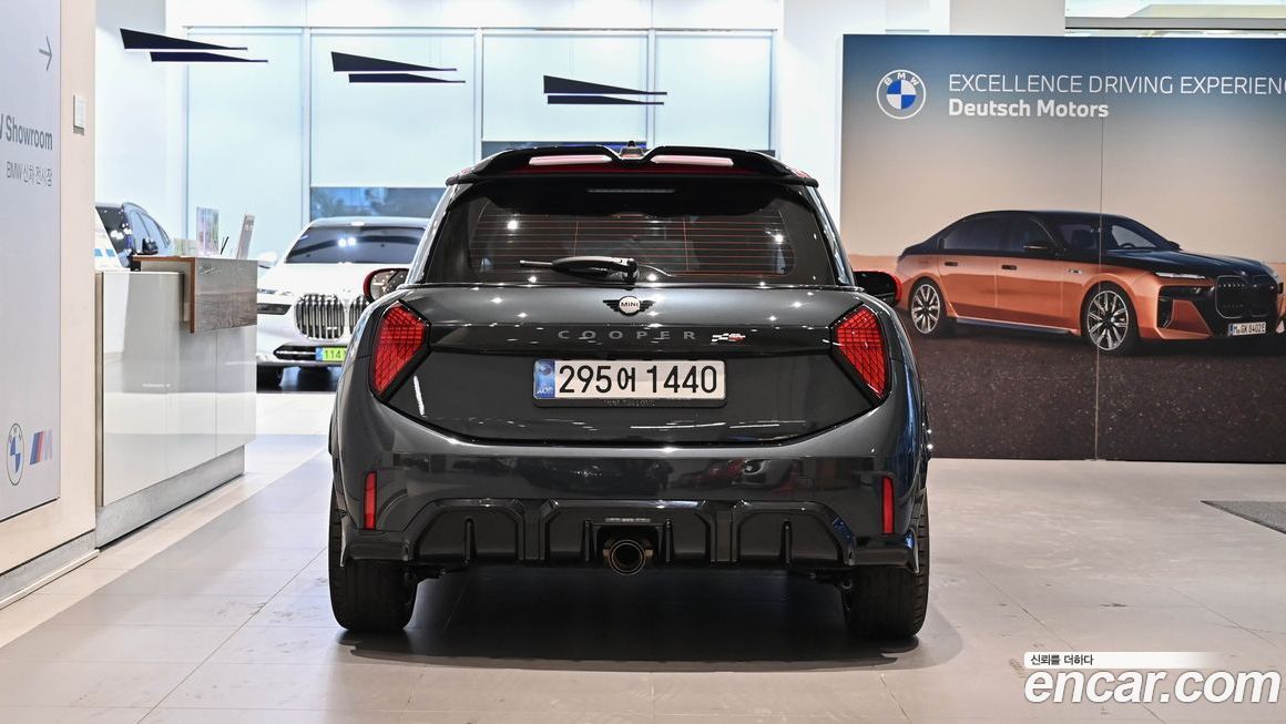 Mini Cooper JCW, 2025