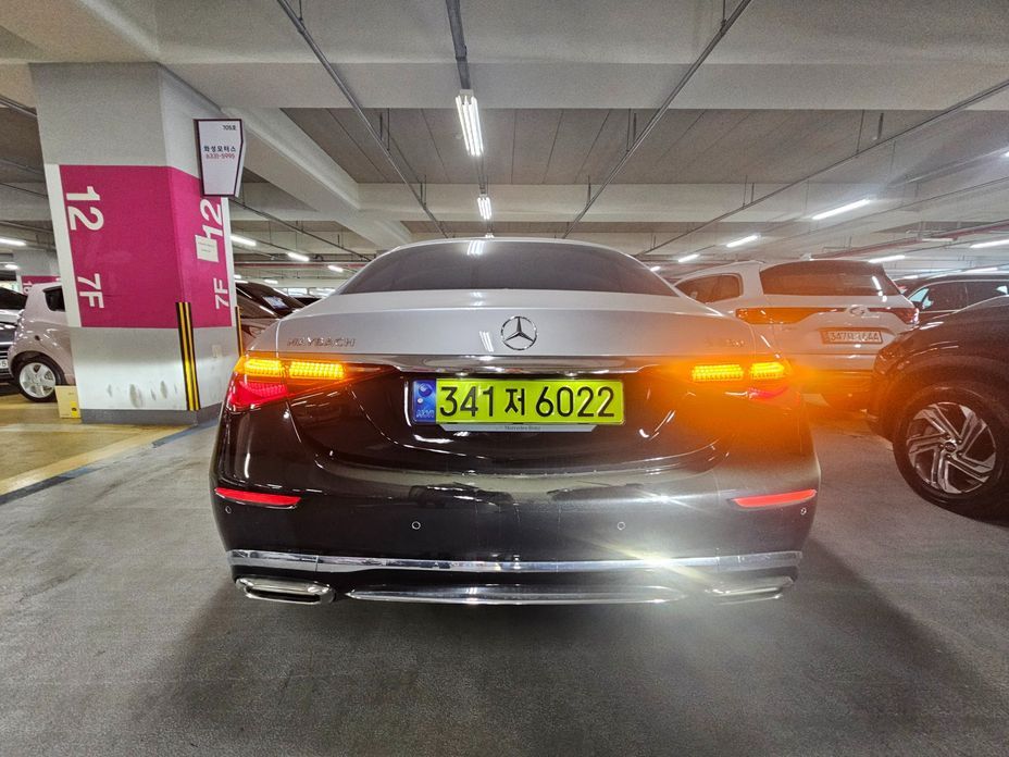 Mercedes-Benz S-Class Maybach S580 4MATIC, 2024