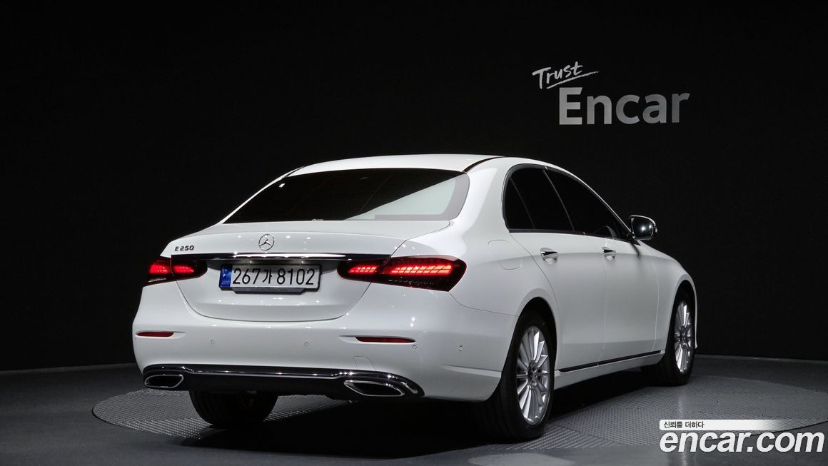 Mercedes-Benz E-Class E250 Exclusive, 2022