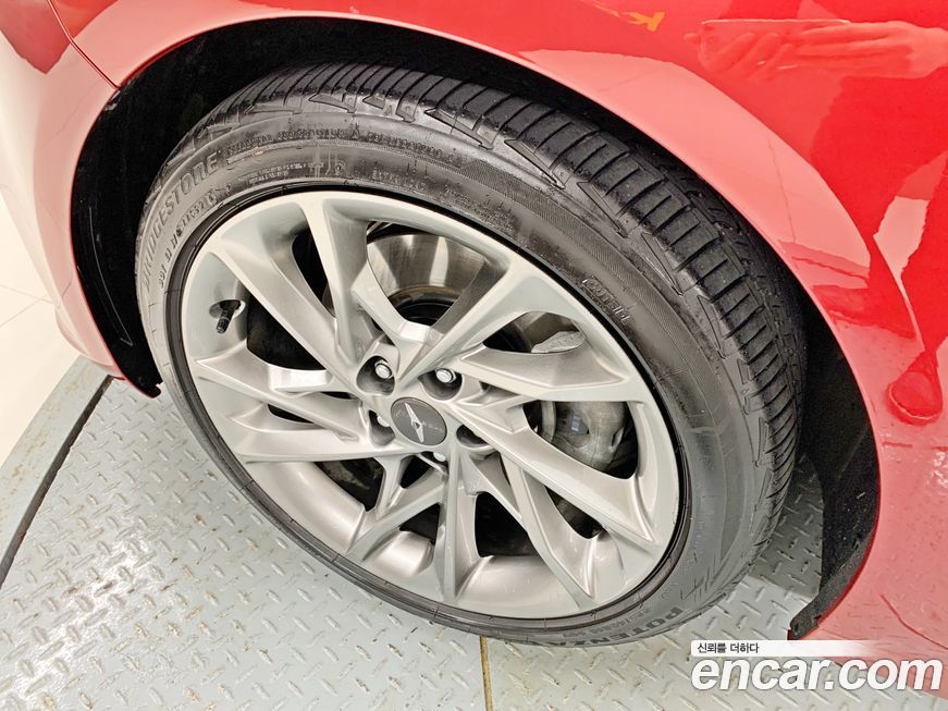 Genesis G70 Gasoline 2.0T 2WD, 2021