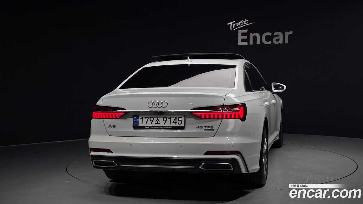 Audi A6 45 TFSI Quattro Premium, 2023
