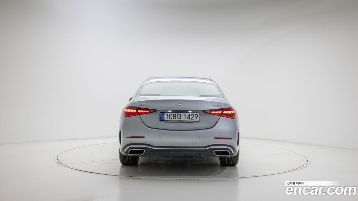 Mercedes-Benz C-Class C300 4MATIC AMG Line, 2023