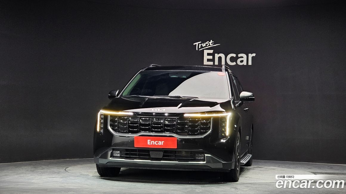 Kia Carnival 9-Seater Gravity, 2024