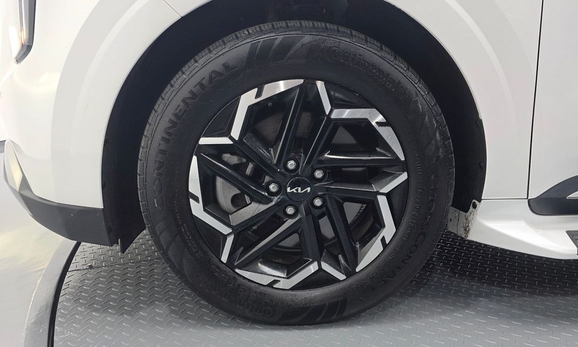 Kia Carnival 9-Seater Noblesse, 2024