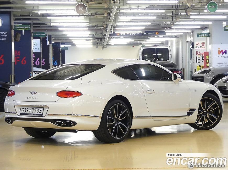 Bentley Continental 4.0 GT, 2022