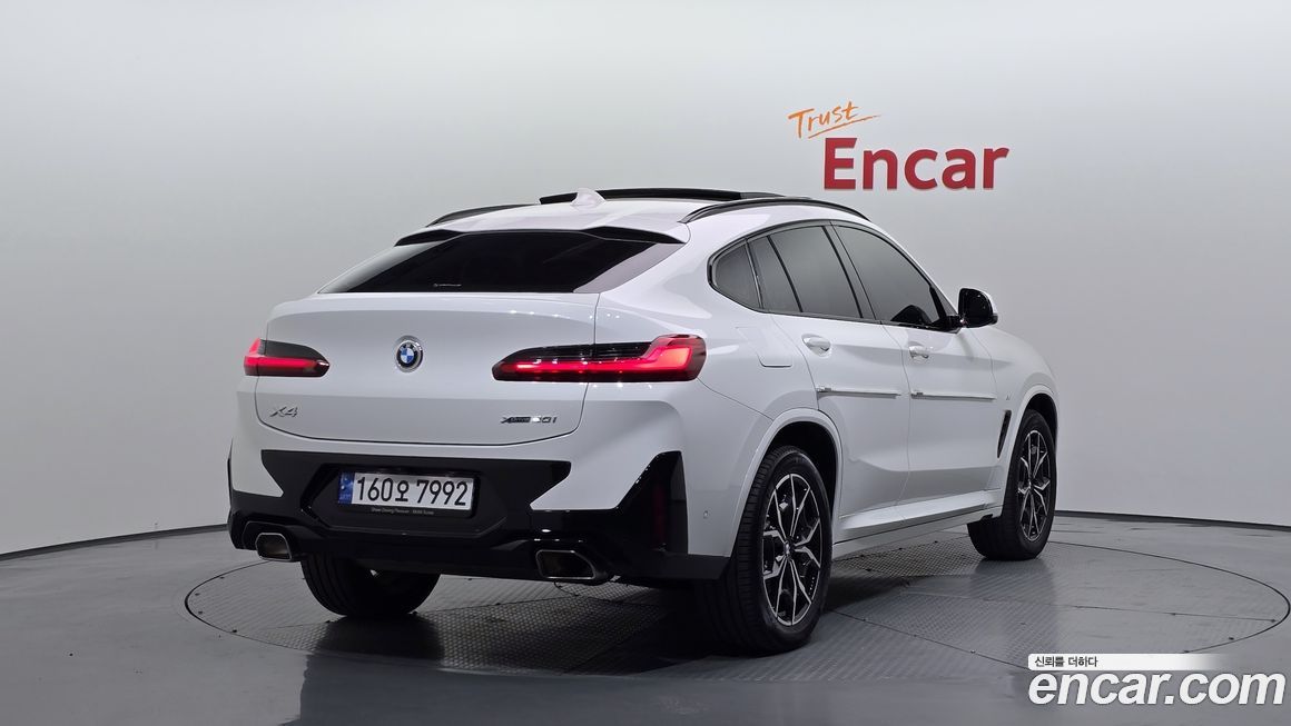 BMW X4 xDrive20i M Sport, 2022
