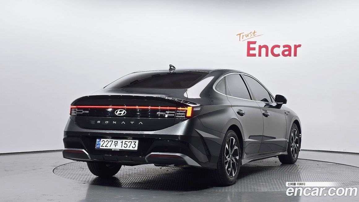 Hyundai Sonata 1.6 Turbo, 2025